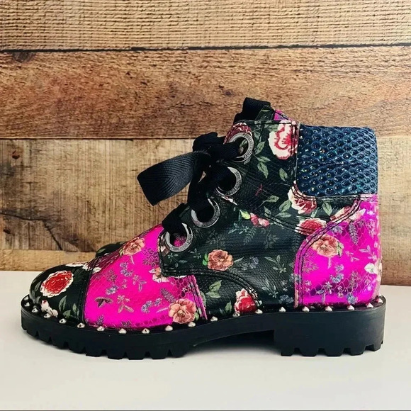 NWT Rare Zadig & Voltaire Black Joe Low Floral Patch Leather Studded Boots - Picture 4 of 12